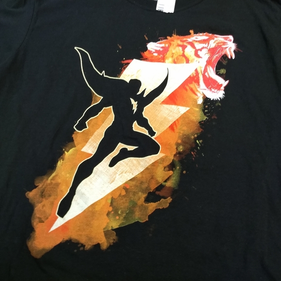 SHAZAM T-SHIRT 👕 Official DC Comics Movie Tee NWT - Picture 4 of 4